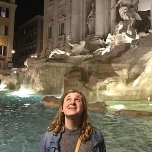 Meet your Posher, Kendra